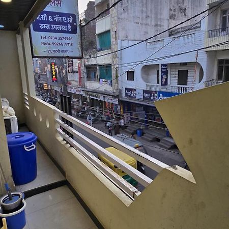 Shree Gurunanak Palace Ujjain Exterior photo